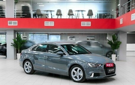 Audi A3, 2018 год, 1 850 000 рублей, 3 фотография
