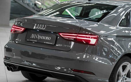 Audi A3, 2018 год, 1 850 000 рублей, 14 фотография