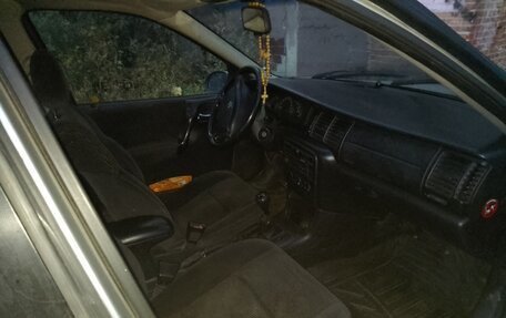 Opel Vectra B рестайлинг, 2001 год, 120 000 рублей, 5 фотография