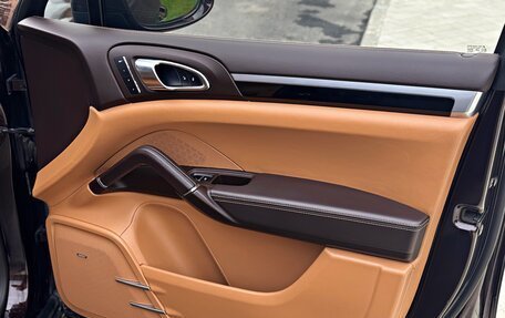 Porsche Cayenne III, 2015 год, 3 670 000 рублей, 20 фотография