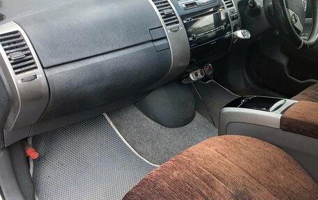 Toyota Prius, 2009 год, 720 000 рублей, 11 фотография