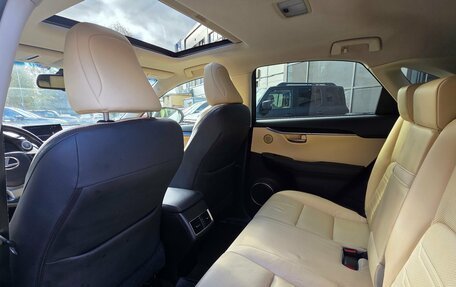 Lexus NX I, 2015 год, 2 599 000 рублей, 6 фотография