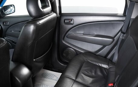 Mitsubishi Outlander III рестайлинг 3, 2003 год, 749 000 рублей, 10 фотография