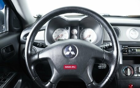 Mitsubishi Outlander III рестайлинг 3, 2003 год, 749 000 рублей, 14 фотография