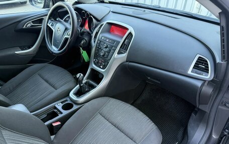 Opel Astra J, 2011 год, 645 000 рублей, 11 фотография