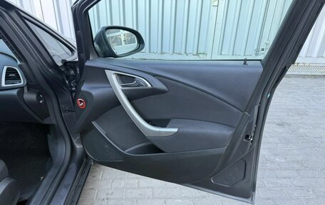 Opel Astra J, 2011 год, 645 000 рублей, 16 фотография