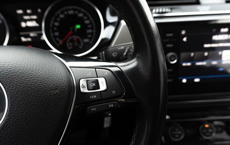 Volkswagen Touran III, 2019 год, 1 849 000 рублей, 15 фотография
