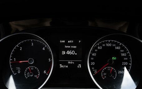 Volkswagen Touran III, 2019 год, 1 849 000 рублей, 21 фотография
