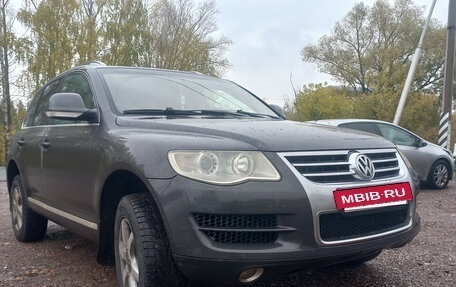 Volkswagen Touareg III, 2008 год, 790 000 рублей, 2 фотография