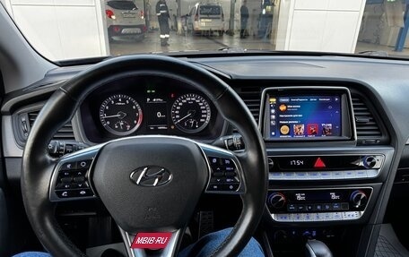 Hyundai Sonata VII, 2018 год, 1 599 000 рублей, 10 фотография