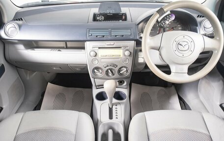 Mazda Demio III (DE), 2003 год, 379 000 рублей, 11 фотография