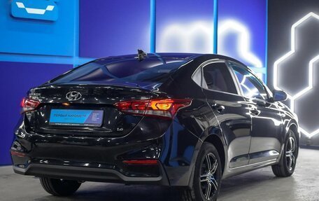 Hyundai Solaris II рестайлинг, 2017 год, 980 000 рублей, 24 фотография