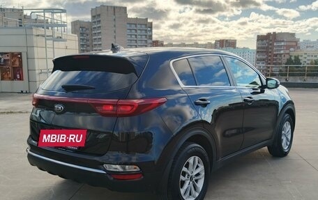 KIA Sportage IV рестайлинг, 2020 год, 2 045 000 рублей, 8 фотография