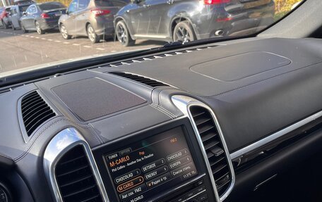 Porsche Cayenne III, 2010 год, 2 050 000 рублей, 8 фотография