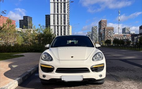 Porsche Cayenne III, 2010 год, 2 050 000 рублей, 10 фотография