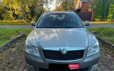 Skoda Octavia, 2012 год, 950 000 рублей, 2 фотография