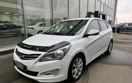 Hyundai Solaris II рестайлинг, 2014 год, 745 000 рублей, 2 фотография