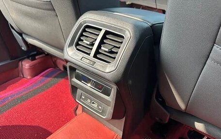 Volkswagen Tiguan II, 2022 год, 1 785 000 рублей, 11 фотография