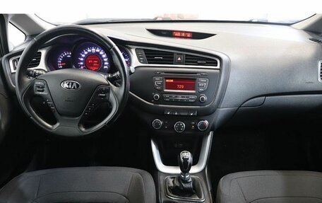 KIA cee'd III, 2015 год, 988 000 рублей, 11 фотография