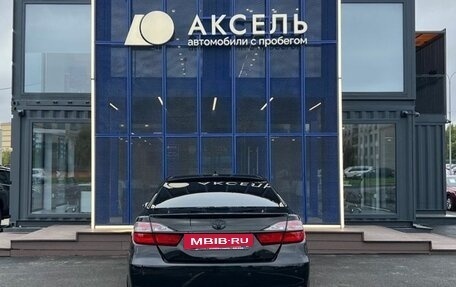 Toyota Camry, 2016 год, 1 988 000 рублей, 6 фотография