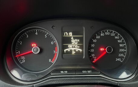 Volkswagen Polo VI (EU Market), 2018 год, 960 000 рублей, 10 фотография