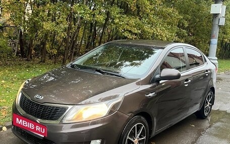 KIA Rio III рестайлинг, 2014 год, 795 000 рублей, 4 фотография