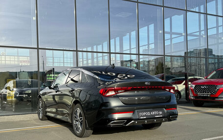 KIA K5, 2021 год, 2 420 000 рублей, 7 фотография