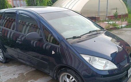 Mitsubishi Colt VI рестайлинг, 2006 год, 415 000 рублей, 3 фотография