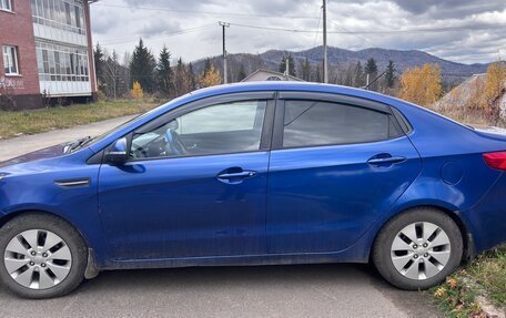 KIA Rio III рестайлинг, 2011 год, 680 000 рублей, 2 фотография