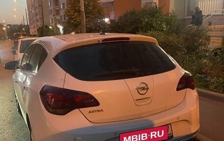 Opel Astra J, 2012 год, 685 000 рублей, 4 фотография