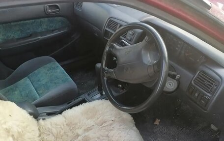 Toyota Sprinter Carib III, 1996 год, 200 000 рублей, 2 фотография
