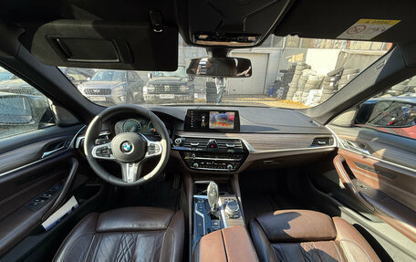 BMW 5 серия, 2017 год, 2 849 000 рублей, 11 фотография