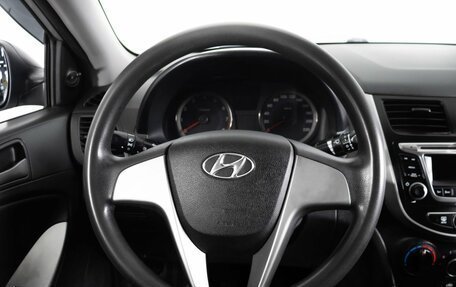 Hyundai Solaris II рестайлинг, 2015 год, 699 000 рублей, 13 фотография