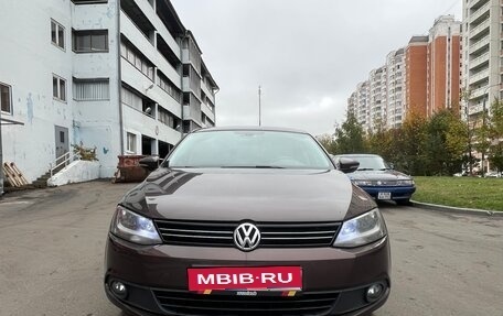 Volkswagen Jetta VI, 2014 год, 1 270 000 рублей, 1 фотография