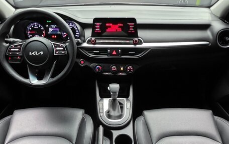 KIA K3, 2022 год, 1 412 000 рублей, 5 фотография