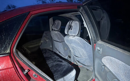Toyota Avensis III рестайлинг, 1999 год, 330 000 рублей, 10 фотография