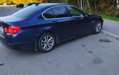BMW 5 серия, 2010 год, 1 400 000 рублей, 3 фотография
