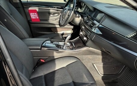 BMW 5 серия, 2015 год, 2 169 999 рублей, 7 фотография