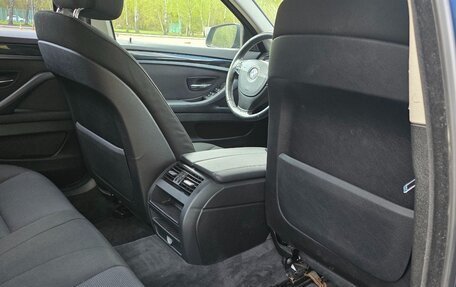BMW 5 серия, 2010 год, 1 400 000 рублей, 13 фотография
