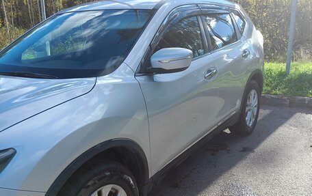 Nissan X-Trail, 2015 год, 1 675 000 рублей, 2 фотография