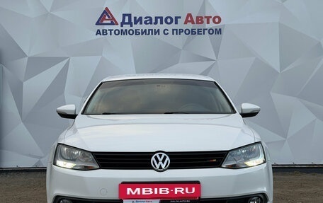 Volkswagen Jetta VI, 2014 год, 735 000 рублей, 2 фотография