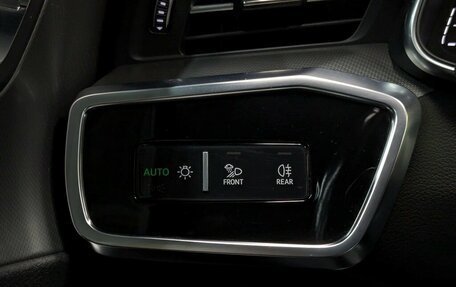 Audi A6, 2018 год, 3 480 000 рублей, 29 фотография