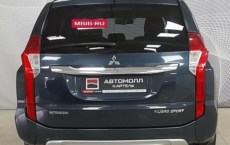 Mitsubishi Pajero Sport III рестайлинг, 2019 год, 4 200 000 рублей, 9 фотография