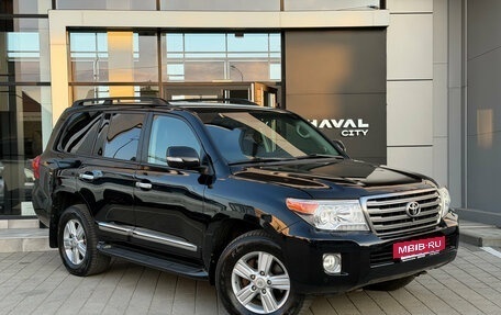 Toyota Land Cruiser 200, 2015 год, 3 747 000 рублей, 3 фотография