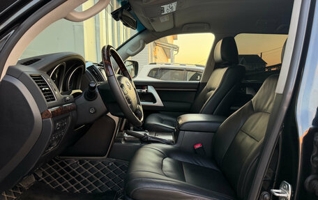 Toyota Land Cruiser 200, 2015 год, 3 747 000 рублей, 7 фотография
