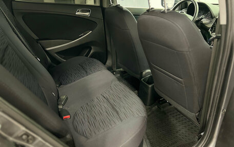 Hyundai Solaris II рестайлинг, 2015 год, 620 000 рублей, 15 фотография
