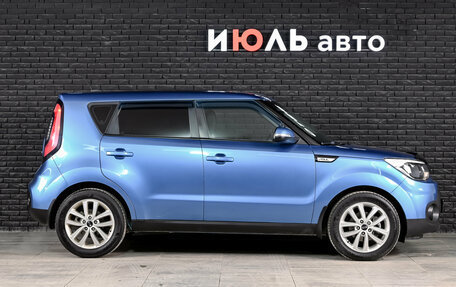 KIA Soul II рестайлинг, 2018 год, 1 730 000 рублей, 9 фотография