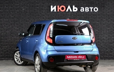 KIA Soul II рестайлинг, 2018 год, 1 730 000 рублей, 7 фотография