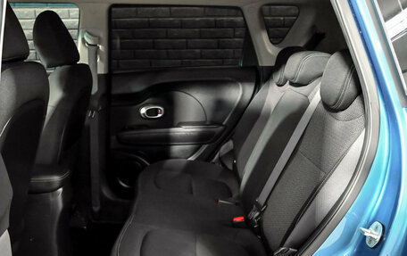KIA Soul II рестайлинг, 2018 год, 1 730 000 рублей, 20 фотография