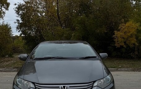 Honda Insight II рестайлинг, 2010 год, 950 000 рублей, 2 фотография